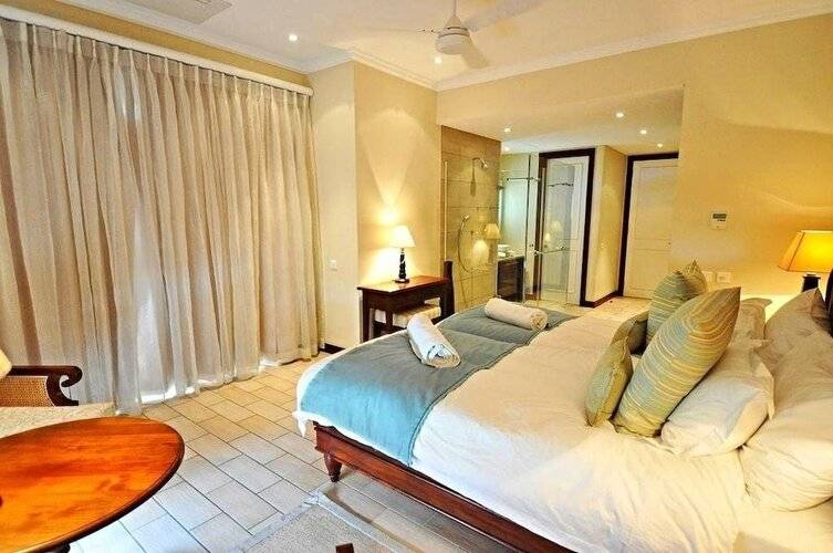 Eden Island, Beach Front, Luxury, 3 Bed Ensuite, Wifi