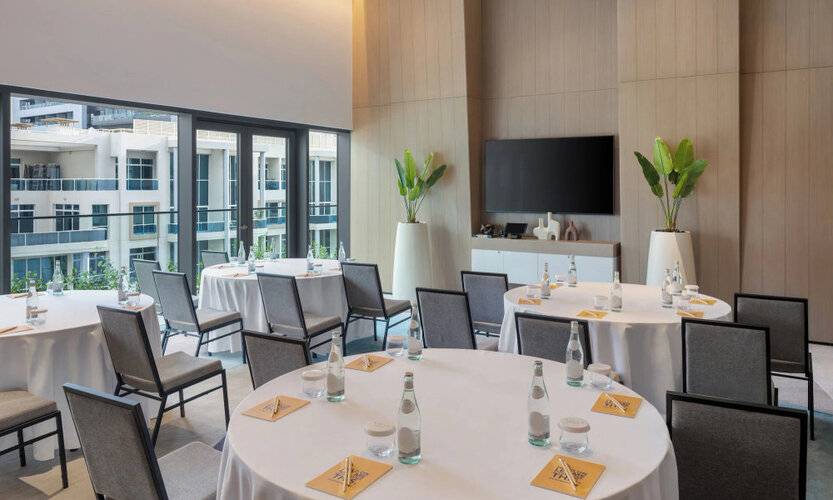 Vida Dubai Marina & Yacht Club