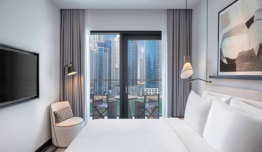 Vida Dubai Marina & Yacht Club
