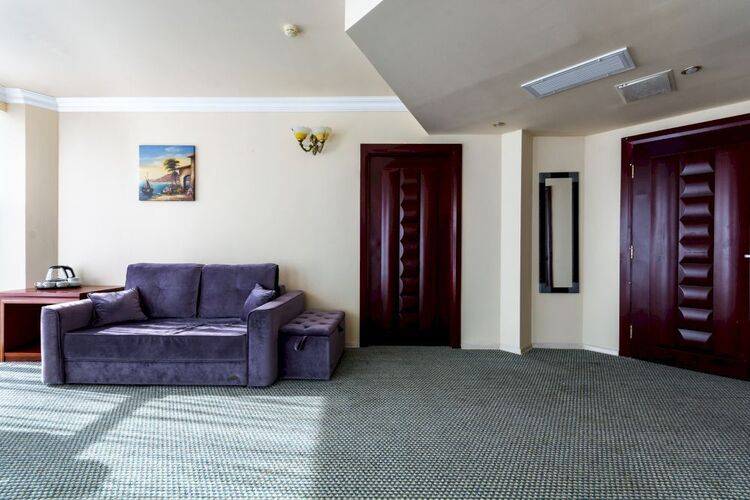 Кристалл Аппарт (Ex. Crystal Deluxe Hotel)