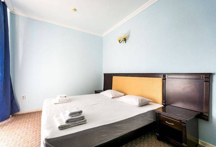 Кристалл Аппарт (Ex. Crystal Deluxe Hotel)