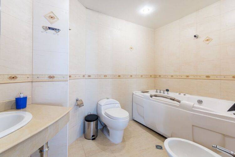 Кристалл Аппарт (Ex. Crystal Deluxe Hotel)