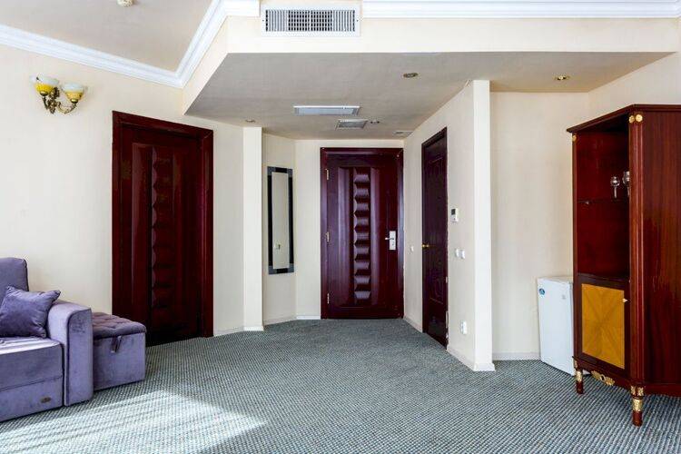 Кристалл Аппарт (Ex. Crystal Deluxe Hotel)