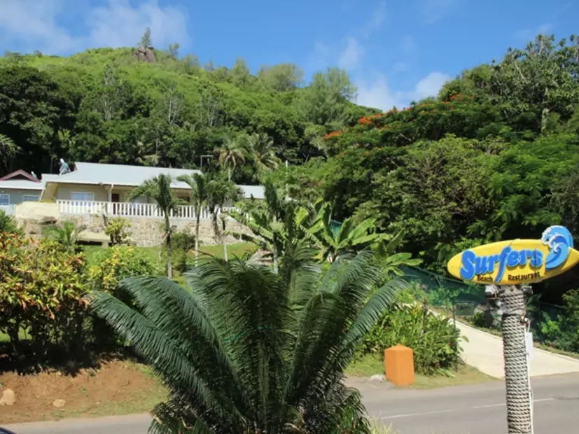 Surfers Self Catering Chalets Apartment