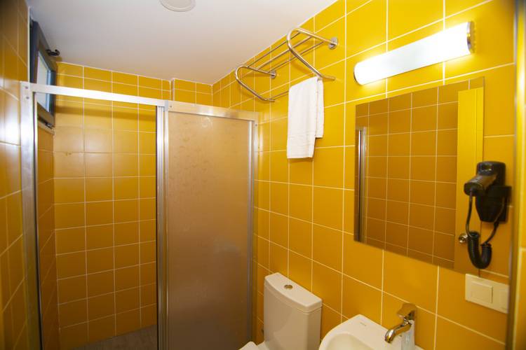 Avlion Hotel