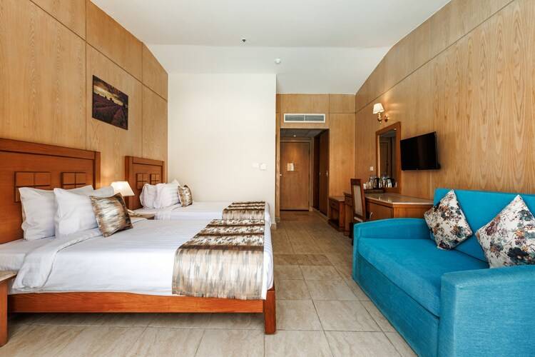 Sunrise Solara Aqua Park Resort (Ex. Caesar Dreams Resort By Sunrise)