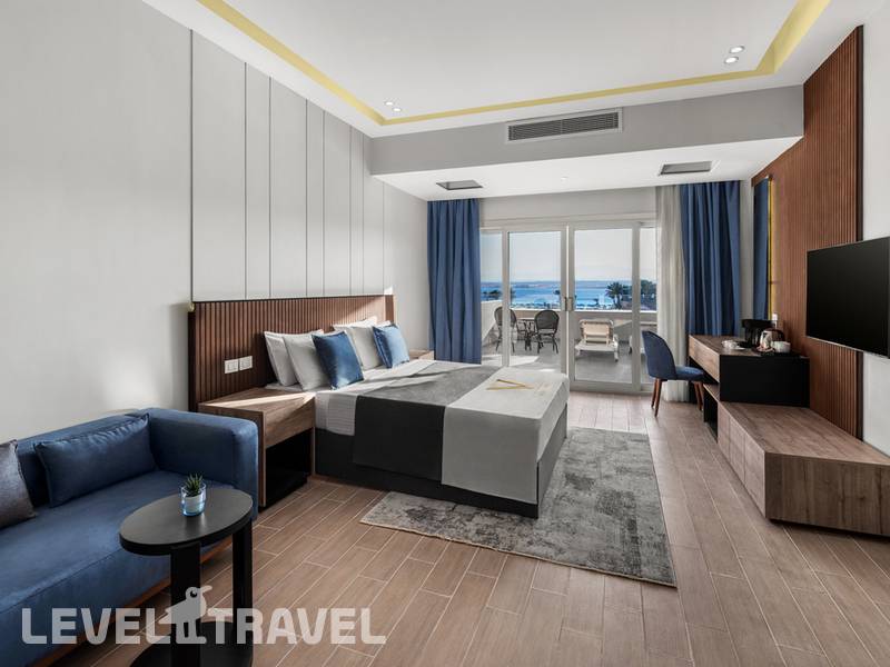 Фотография The V Luxury Resort