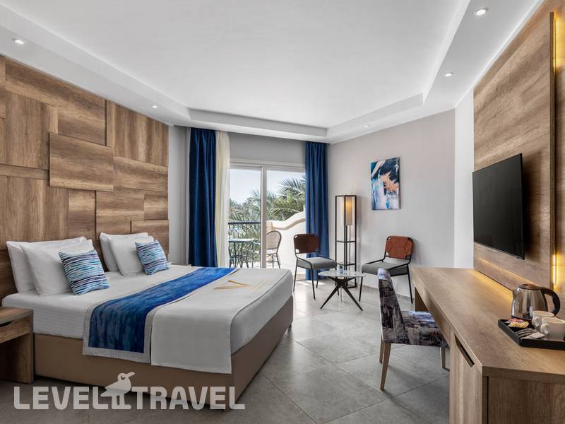 Фотография The V Luxury Resort