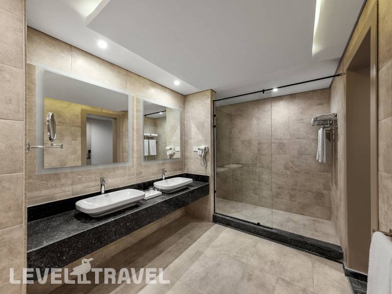Фотография The V Luxury Resort