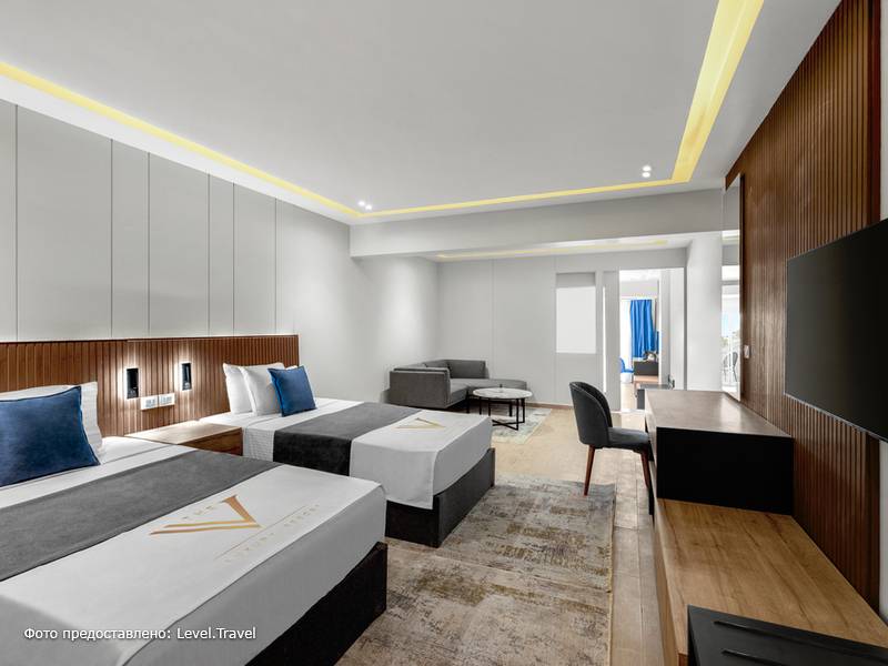 Фотография The V Luxury Resort