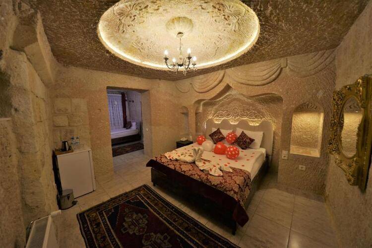 Dedeli Konak Cave Hotel