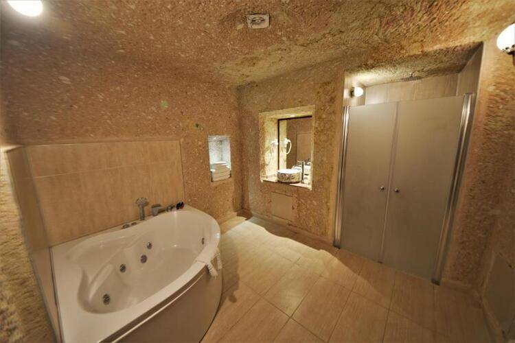Dedeli Konak Cave Hotel