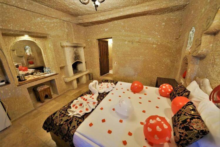 Dedeli Konak Cave Hotel