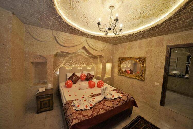Dedeli Konak Cave Hotel