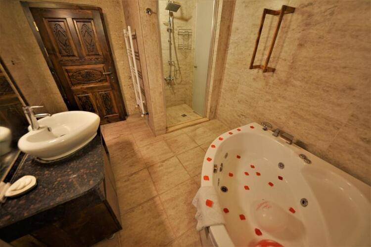Dedeli Konak Cave Hotel