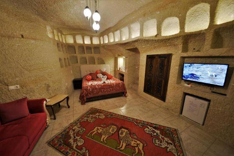 Dedeli Konak Cave Hotel