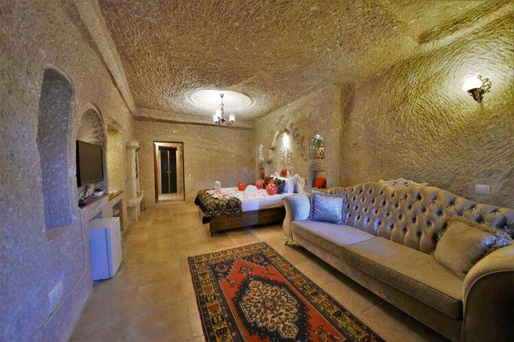 Dedeli Konak Cave Hotel