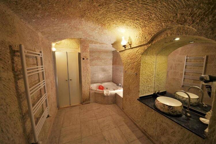 Dedeli Konak Cave Hotel