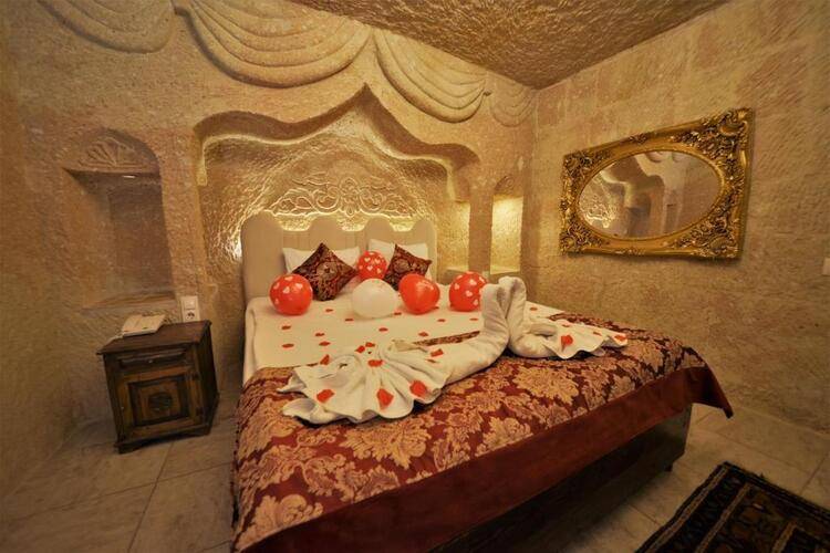 Dedeli Konak Cave Hotel
