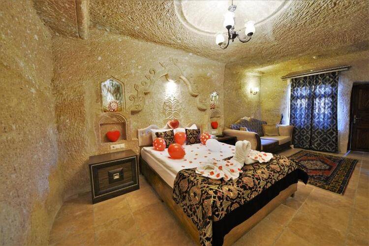 Dedeli Konak Cave Hotel