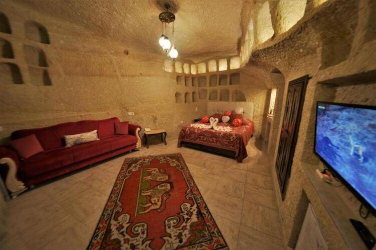 Dedeli Konak Cave Hotel