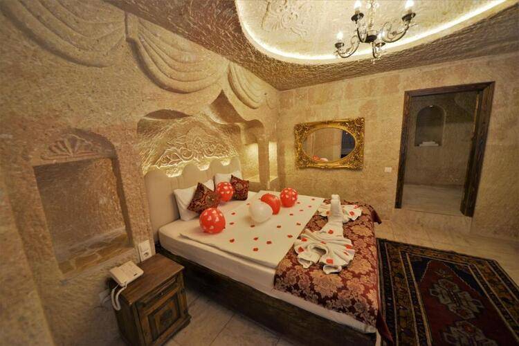 Dedeli Konak Cave Hotel