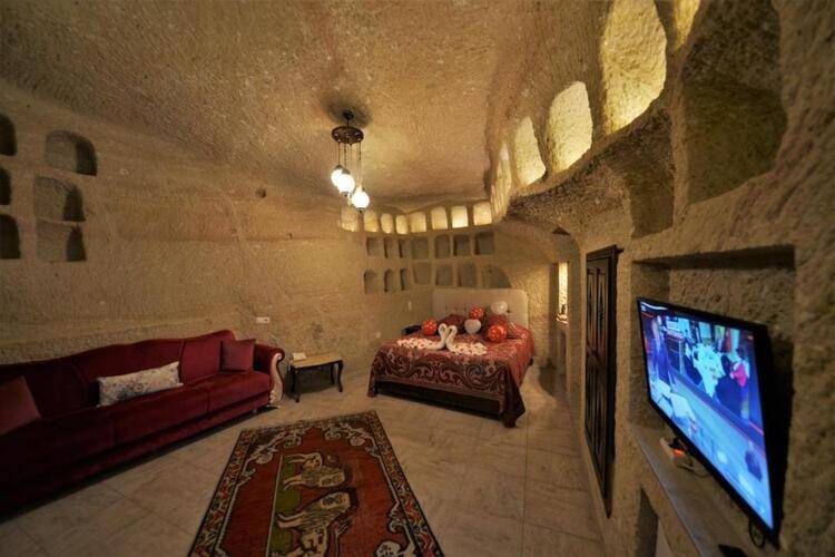 Dedeli Konak Cave Hotel