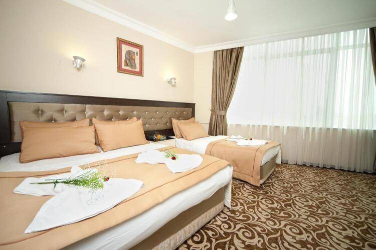 Grand Abimo Hotel