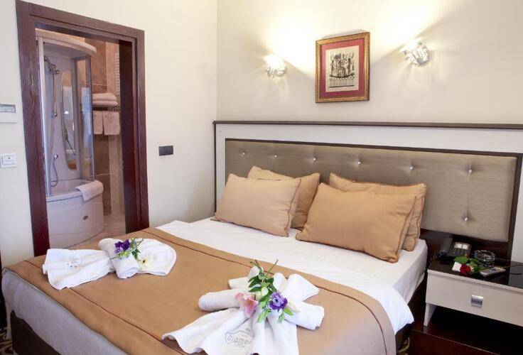 Grand Abimo Hotel