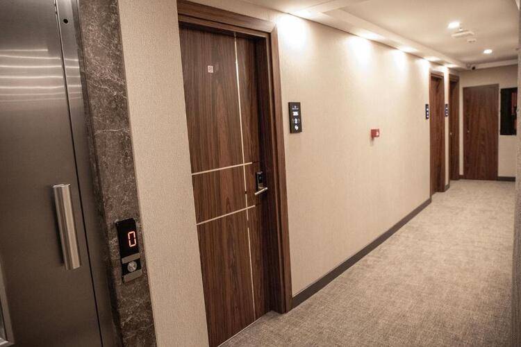Shining Star Hotel