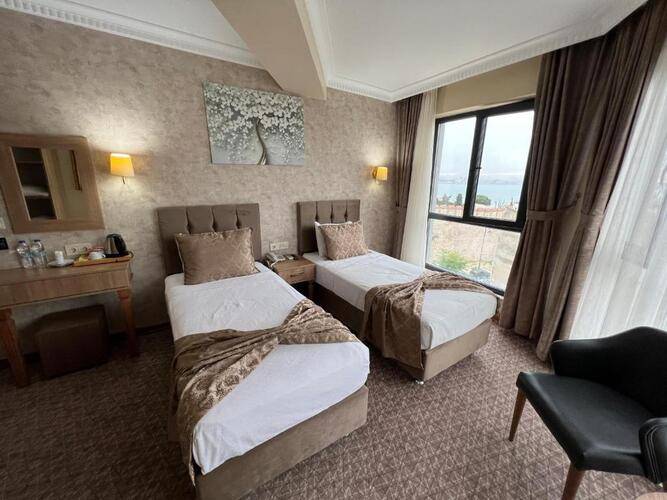 Sultan Hamit Hotel