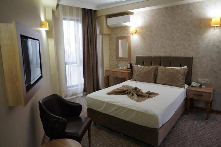 Sultan Hamit Hotel