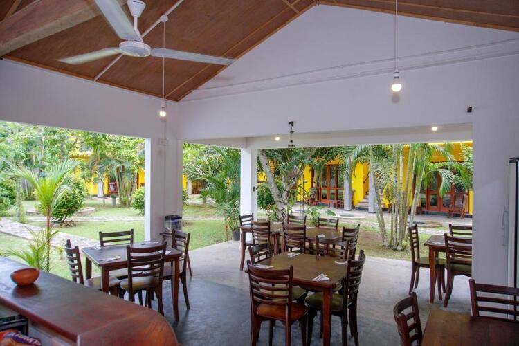 Easy Living Guesthouse