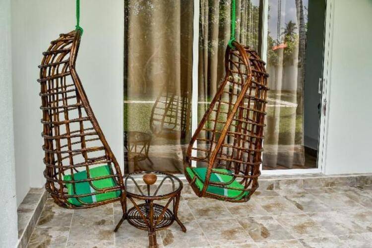 Villa Bounty Akuralla Beach