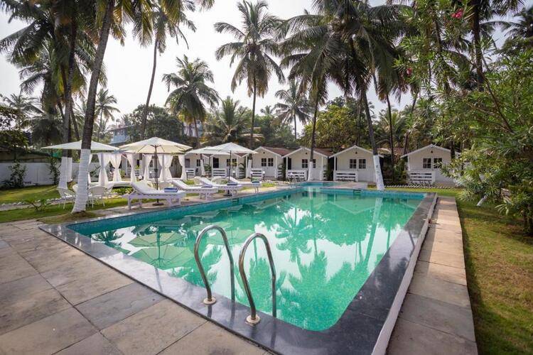 Stone Wood Village Resort Morjim