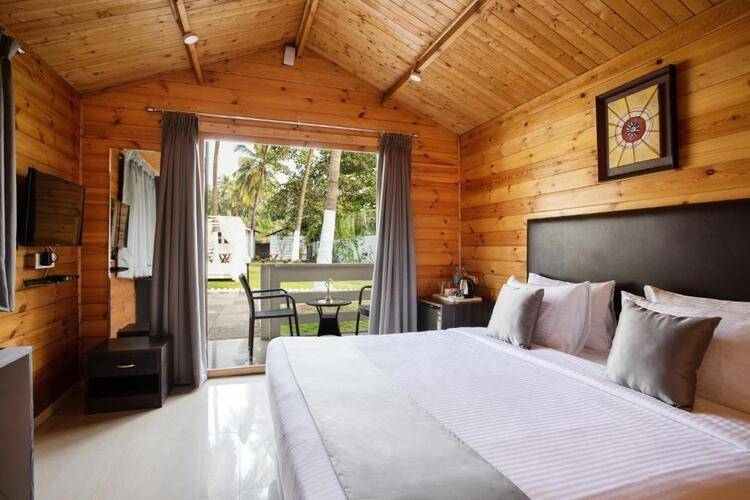 Stone Wood Village Resort Morjim