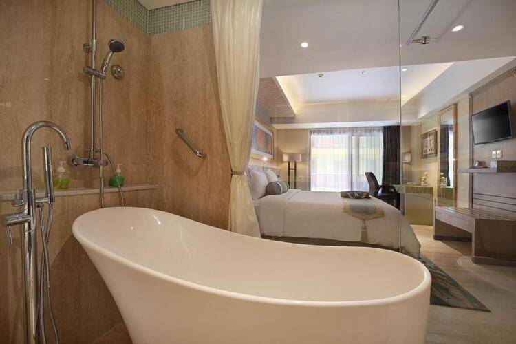 Sens Hotel & Spa