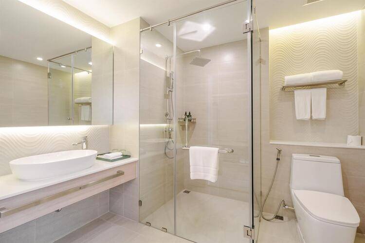 Phuket Emerald Beach Resort And Spa