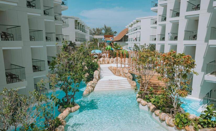 Phuket Emerald Beach Resort And Spa