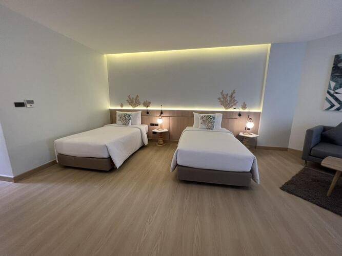 Phuket Emerald Beach Resort And Spa