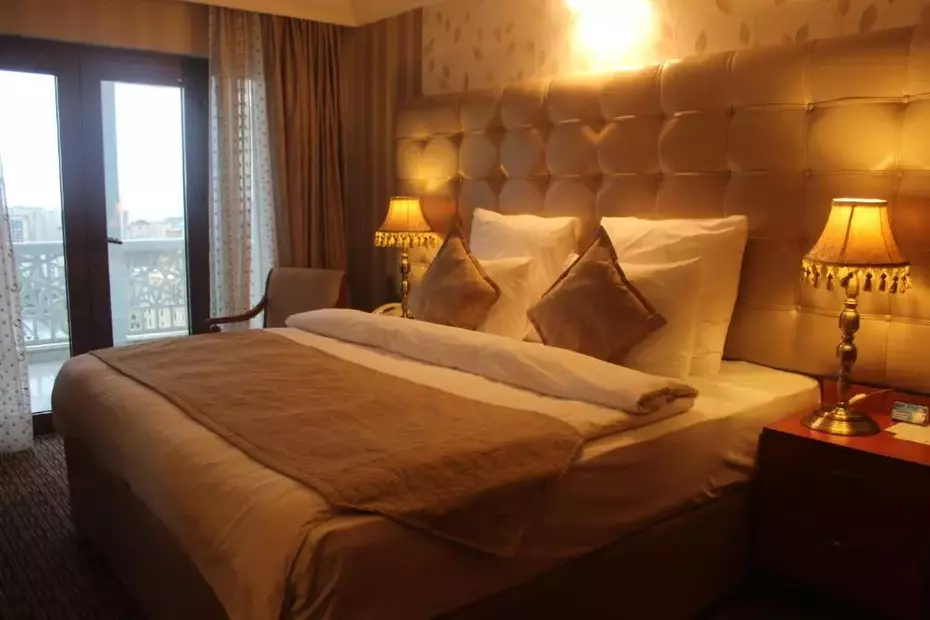 Grand Europe Hotel