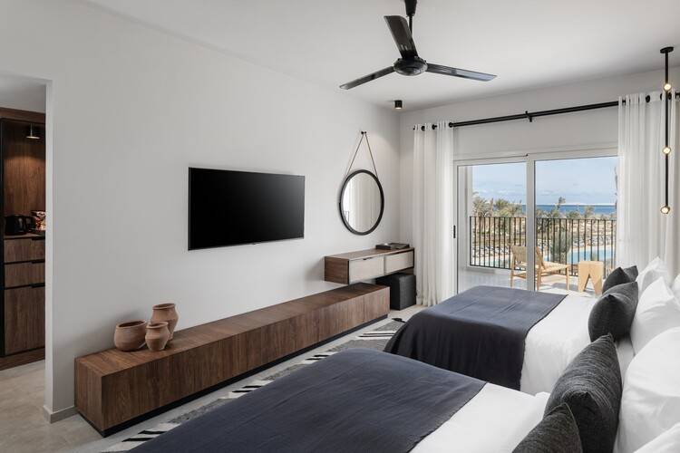 Serry Beach Resort