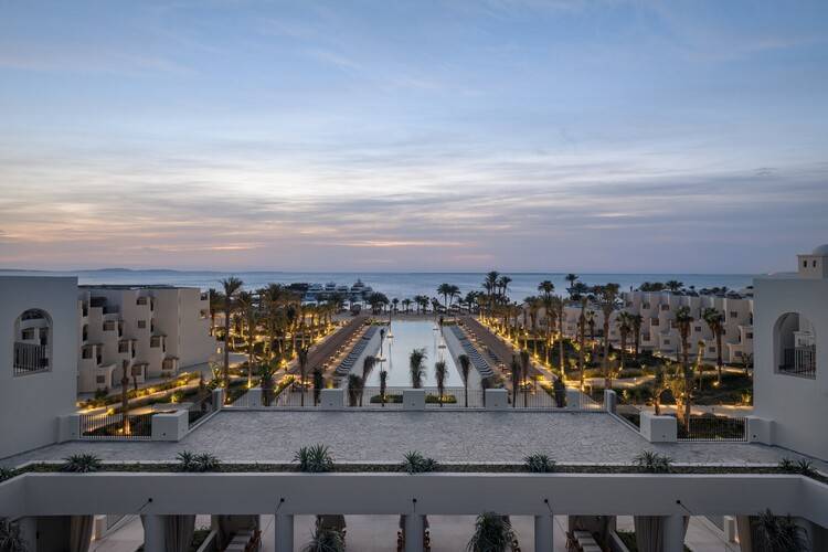 Serry Beach Resort