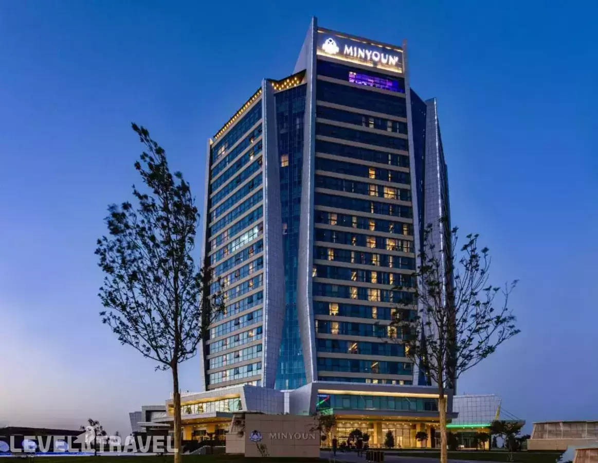 Silk Road By Minyoun