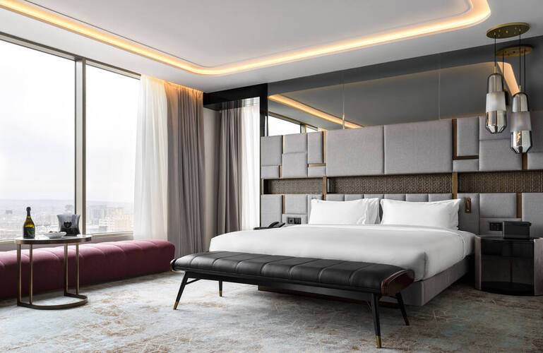 Seven Visions Hotel & Places, The Dvin