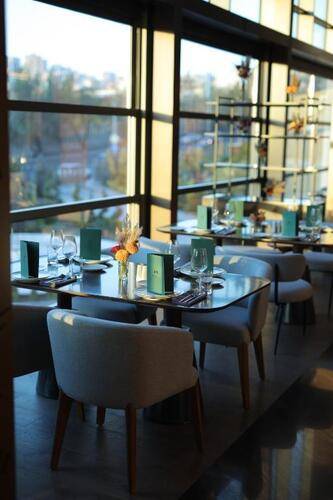 Seven Visions Hotel & Places, The Dvin