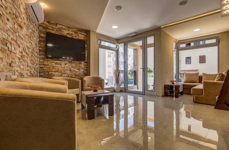 Almare Apartments Budva