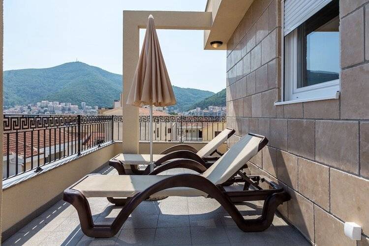 Almare Apartments Budva
