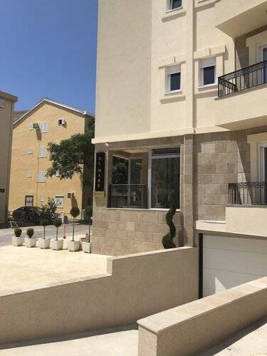 Almare Apartments Budva