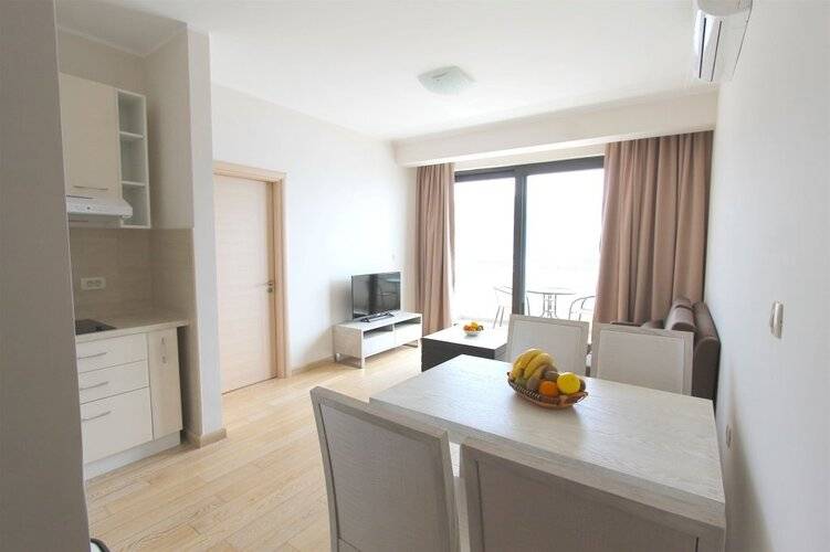 Apartments Aqua